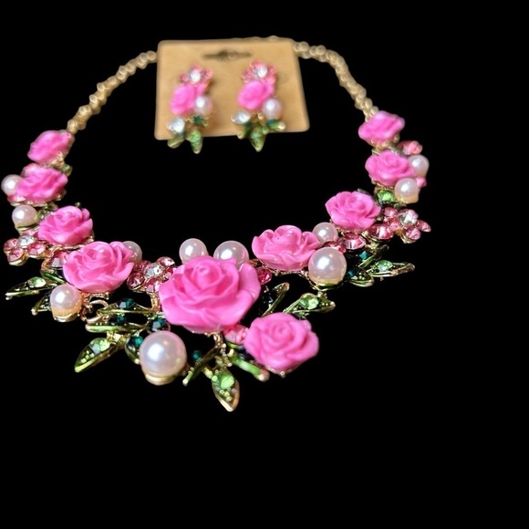 Pink Flower Rose Cluster Necklace Earring Set w/ Faux Pearl & Rhinestone Accents - Picture 7 of 15
